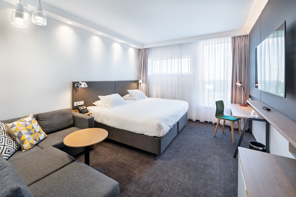 holiday inn prague airport by ihg