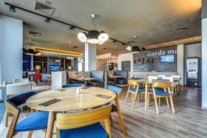 holiday inn prague airport by ihg