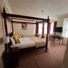 haleys hotel