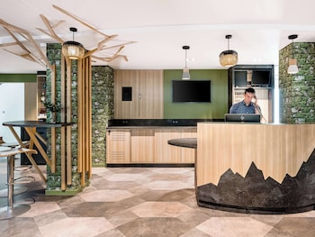 ibis styles annecy gare centre