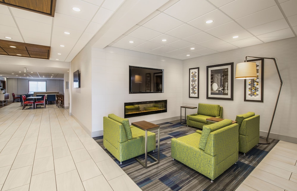 holiday inn express hotel and suites airdrie calgary north by ihg