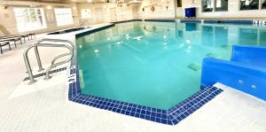 holiday inn express hotel and suites airdrie calgary north by ihg