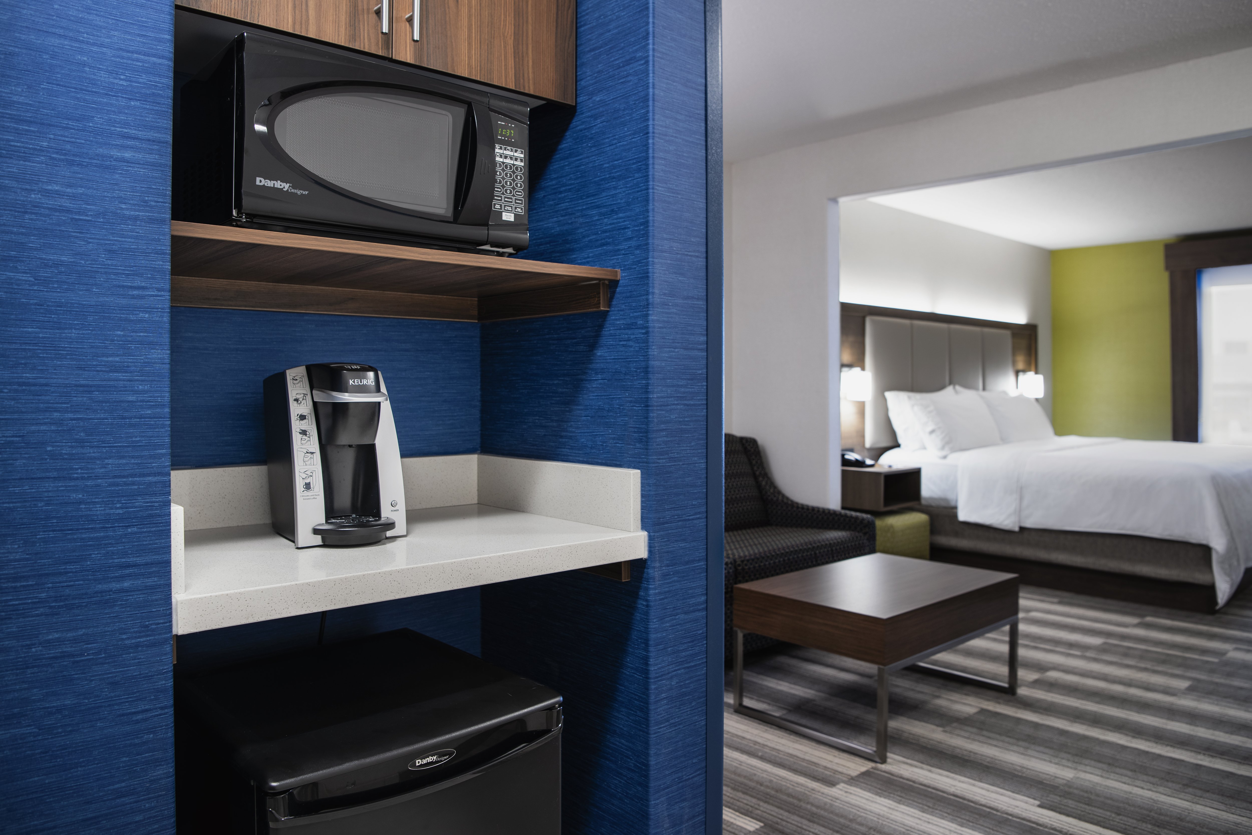 holiday inn express and suites saskatoon by ihg