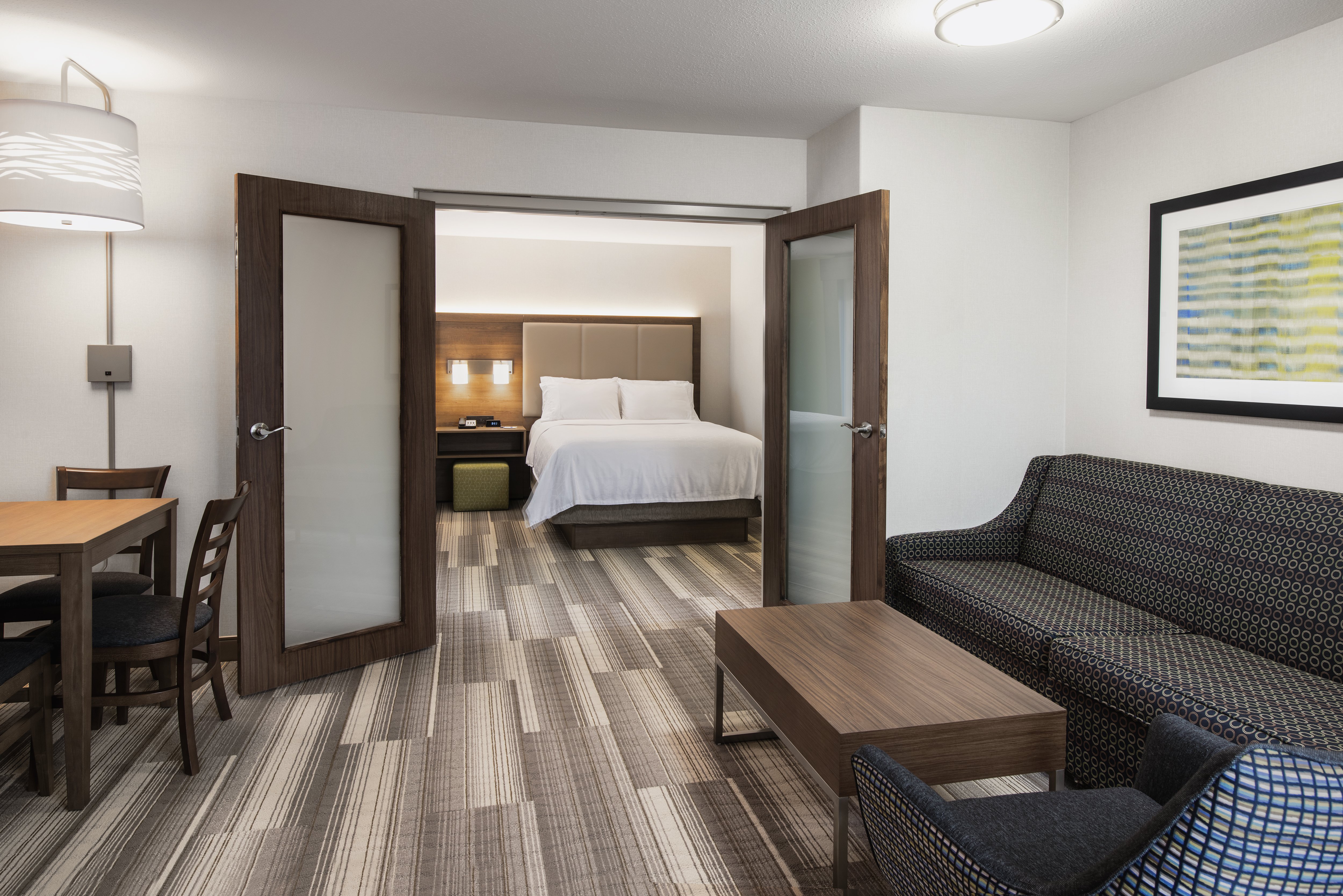 holiday inn express and suites saskatoon by ihg