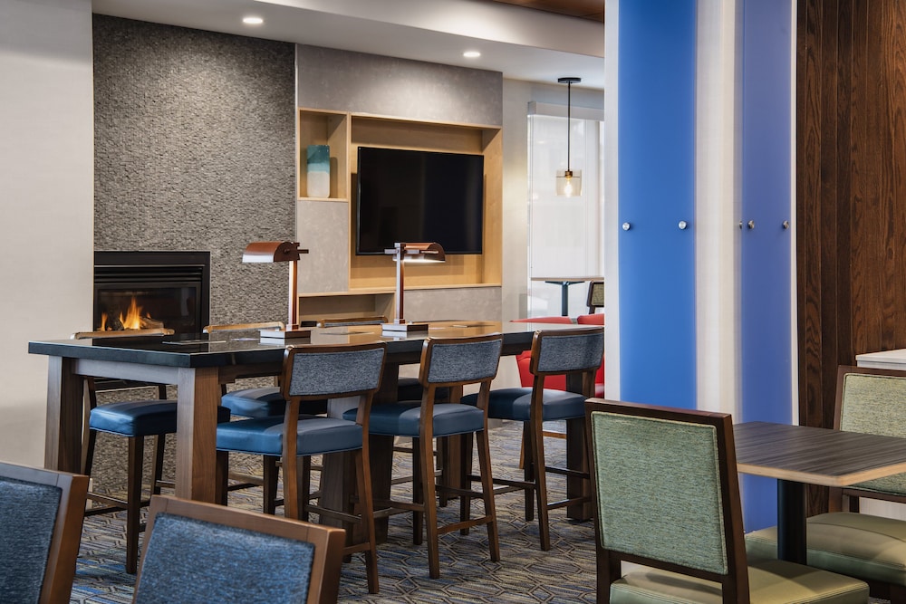 holiday inn express and suites saskatoon by ihg
