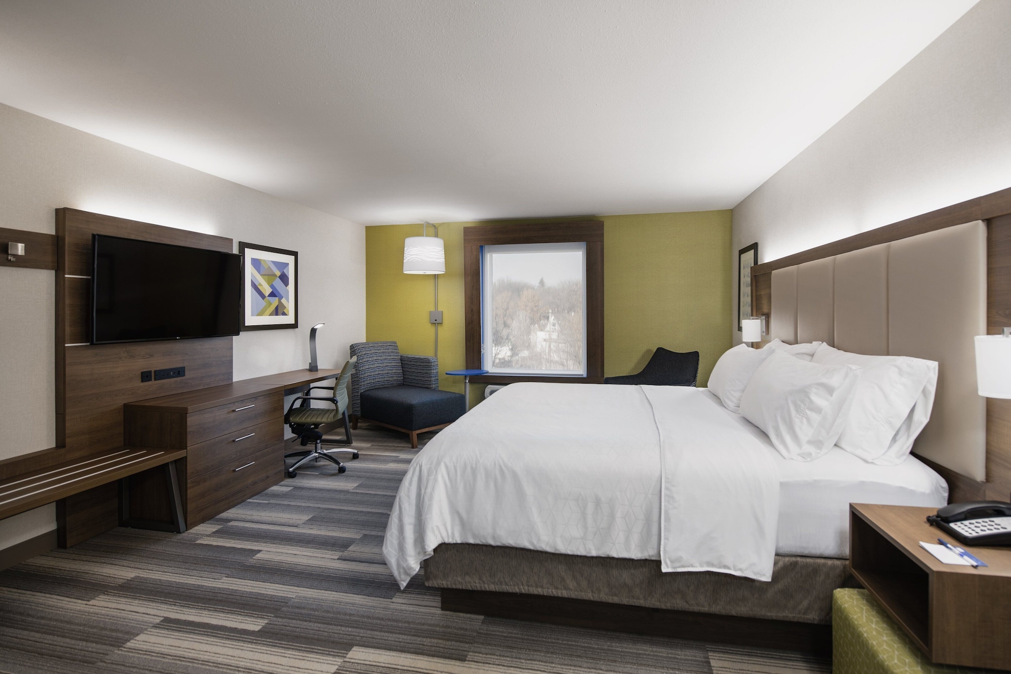holiday inn express and suites saskatoon by ihg