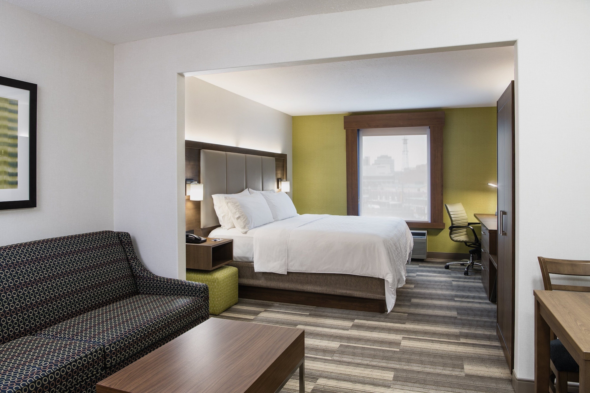 holiday inn express and suites saskatoon by ihg