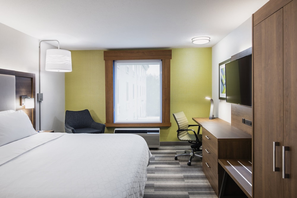 holiday inn express and suites saskatoon by ihg