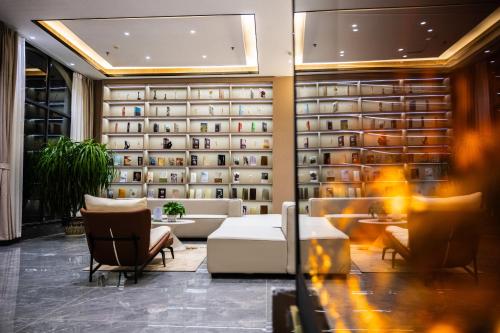 jiuzhai tour le grand large hotel