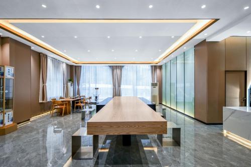 jiuzhai tour le grand large hotel