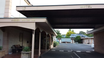 Jasper Motor Inn,Hahndorf>>Adelaide,4 star