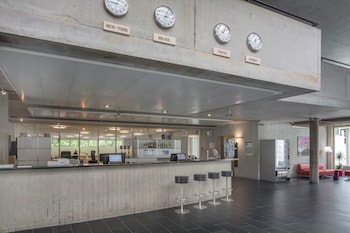 lausanne youth hostel jeunotel