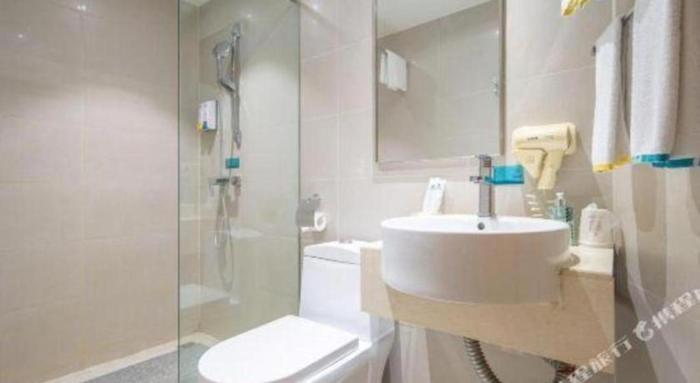 city comfort inn beihai rt mart high speed railway station