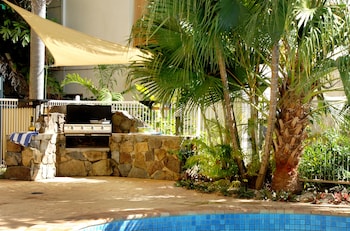 coral sea vista apartments