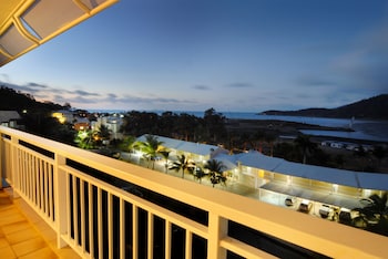 coral sea vista apartments