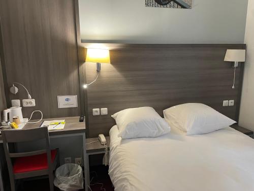 Hipotel Lilas Gambetta,Gambetta>>20Th Arrondissement,3 star