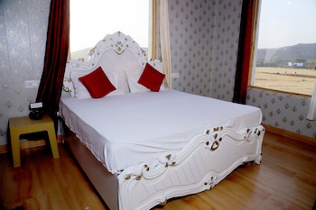 hotel krishna manu palace