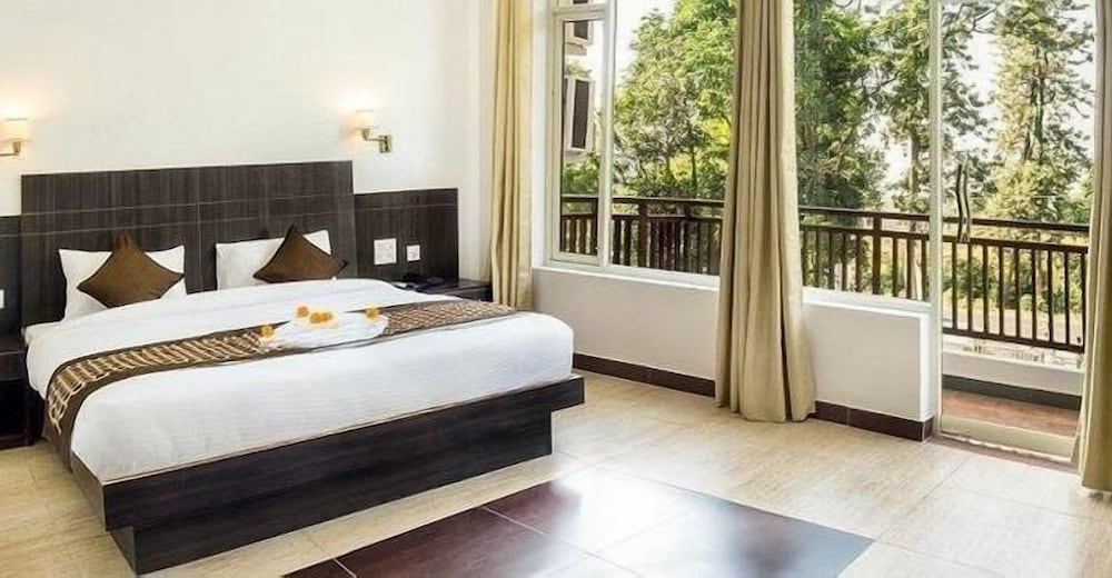 novel resort jim corbett