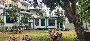 novel resort jim corbett