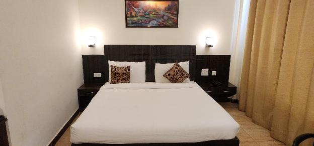 novel resort jim corbett