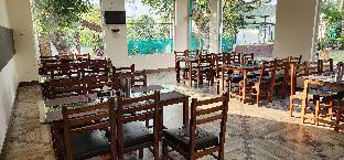 novel resort jim corbett