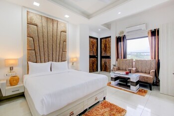 hotel vibes inn ddn