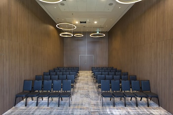 hilton garden inn zagreb radnicka