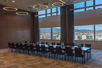 hilton garden inn zagreb radnicka