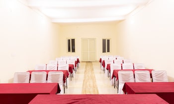 kvr clarks inn kufri