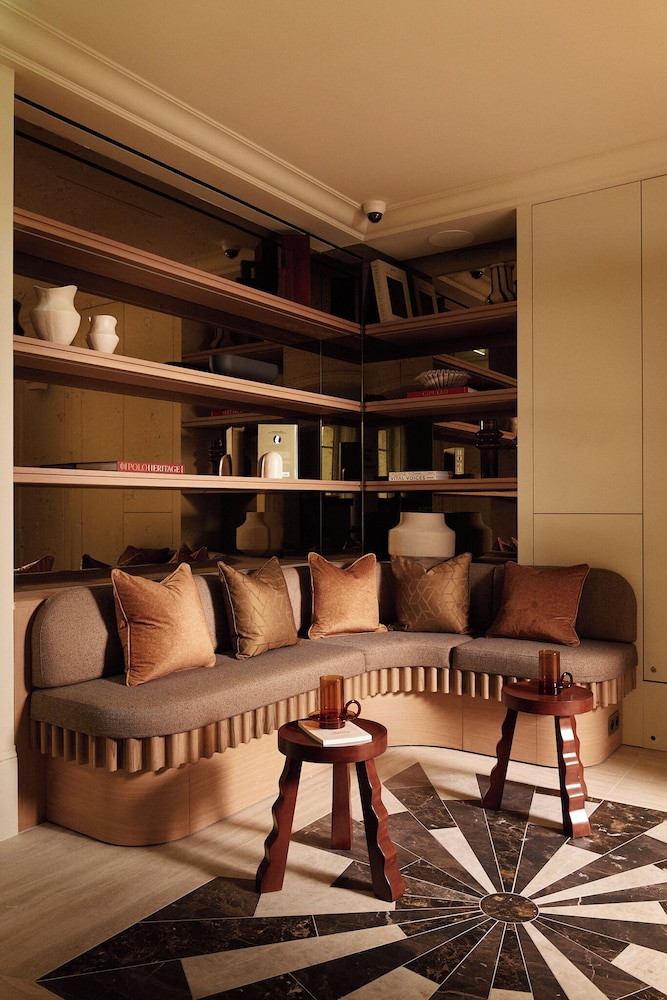 apartment la boetie
