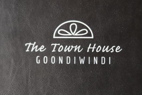 the town house motor inn