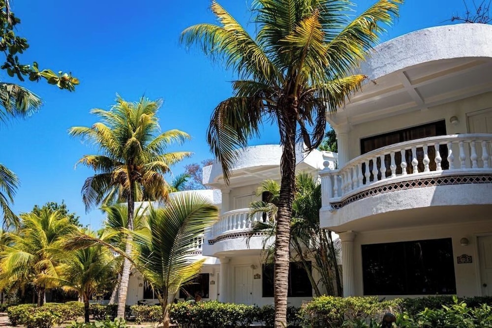 hotel cocoliso island resort