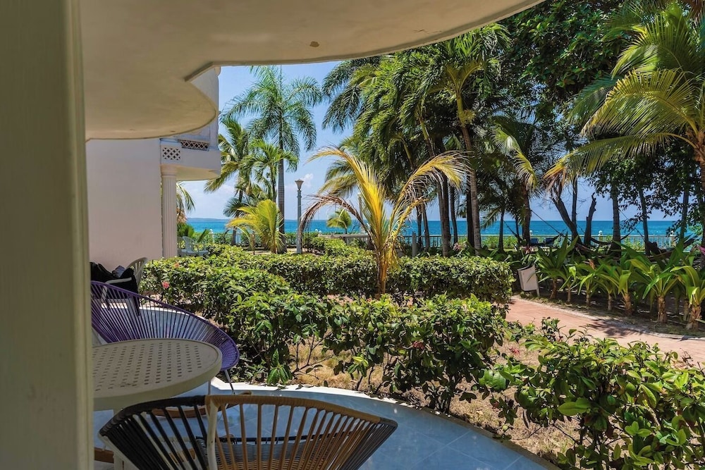 hotel cocoliso island resort