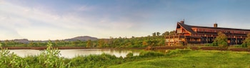 The Ark Lodge,Aberdare National Park>>Aberdare Forest,4 star