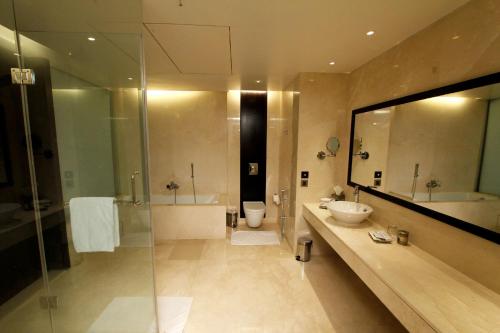 crowne plaza pune city centre by ihg