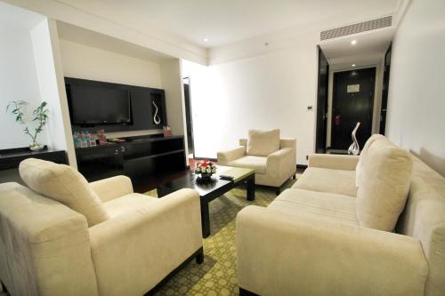 crowne plaza pune city centre by ihg