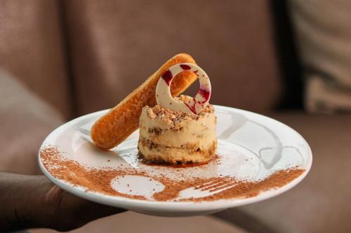 crowne plaza pune city centre by ihg