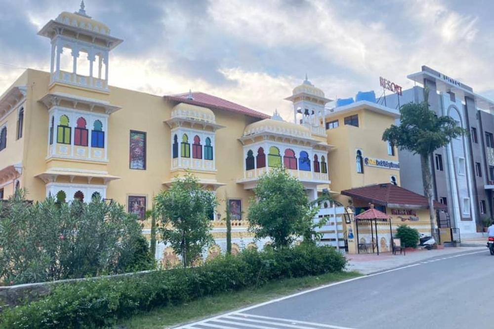 the rock valley resort