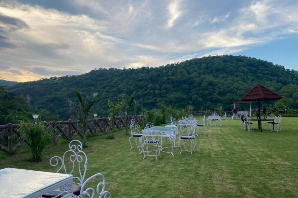the rock valley resort