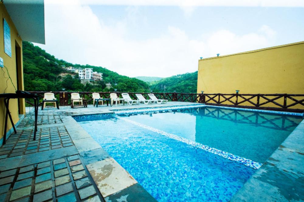 the rock valley resort