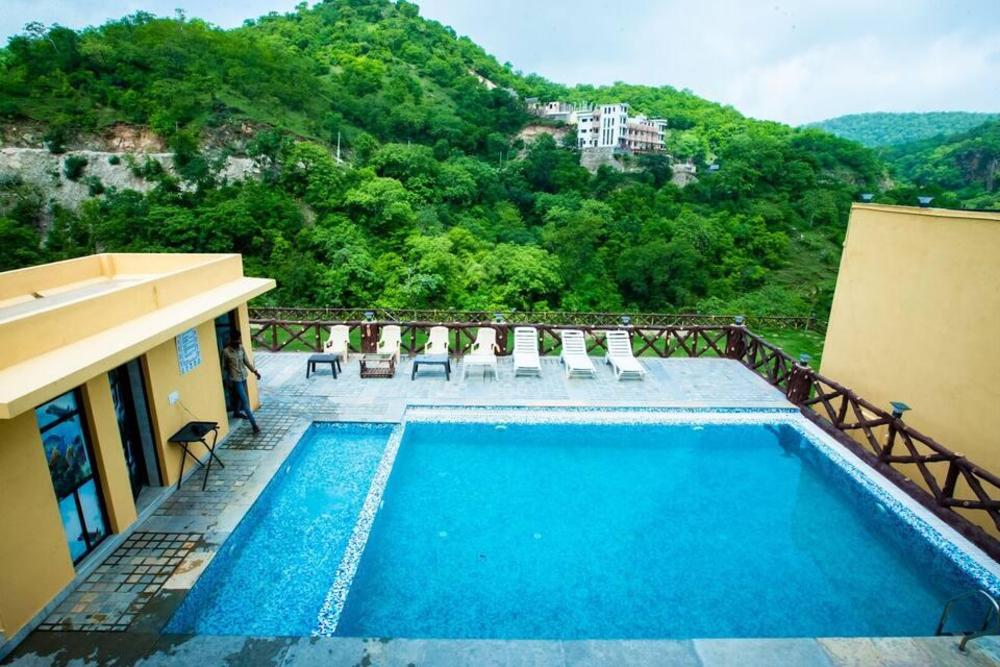 the rock valley resort