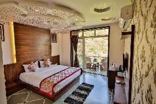 the rock valley resort