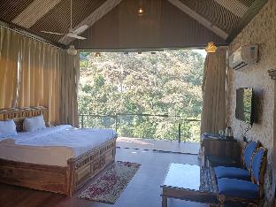 the rock valley resort