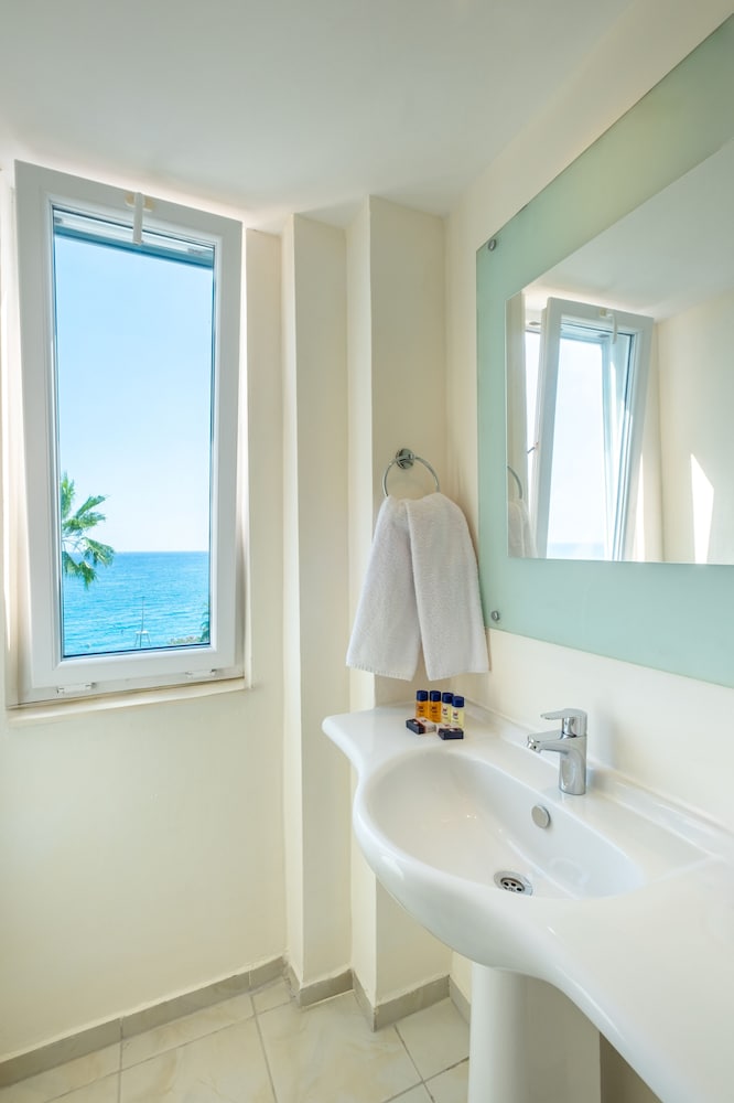 viking moral beach hotel
