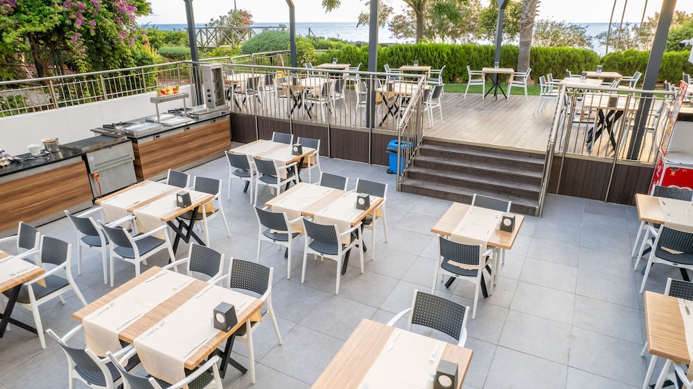 viking moral beach hotel