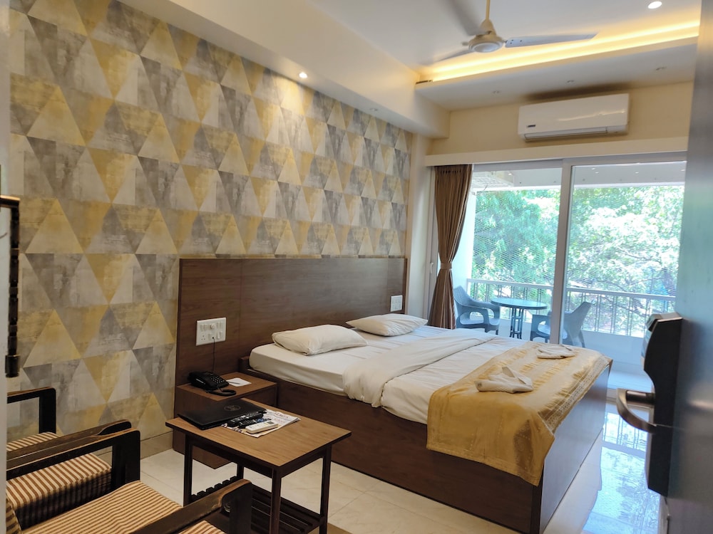 hotel shreyas
