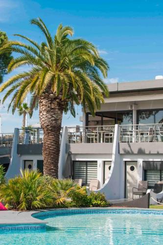 le spinaker boutique hotel restaurant