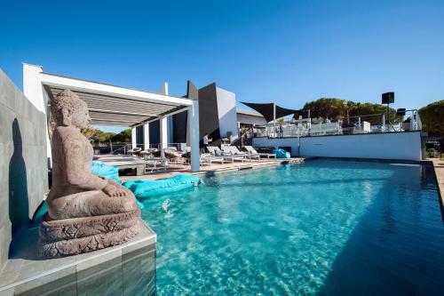 le spinaker boutique hotel restaurant