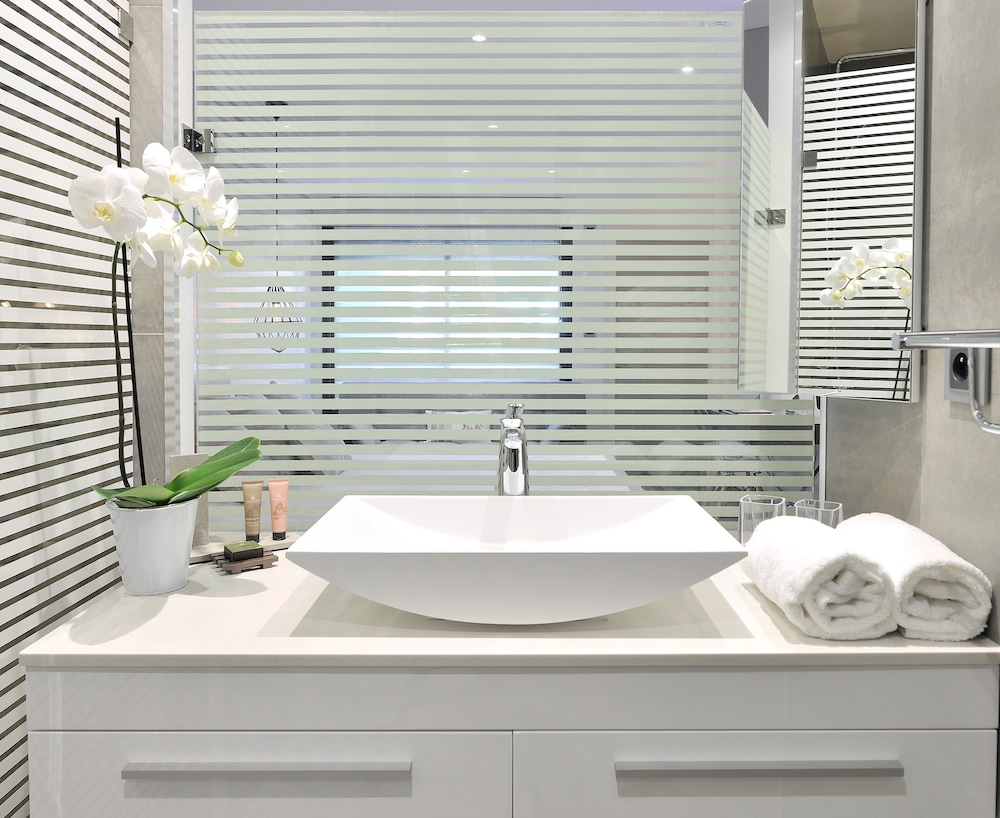 le spinaker boutique hotel restaurant