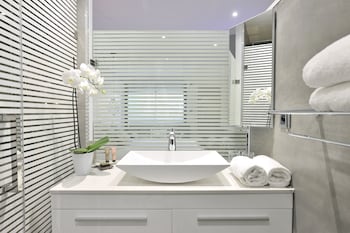 le spinaker boutique hotel restaurant